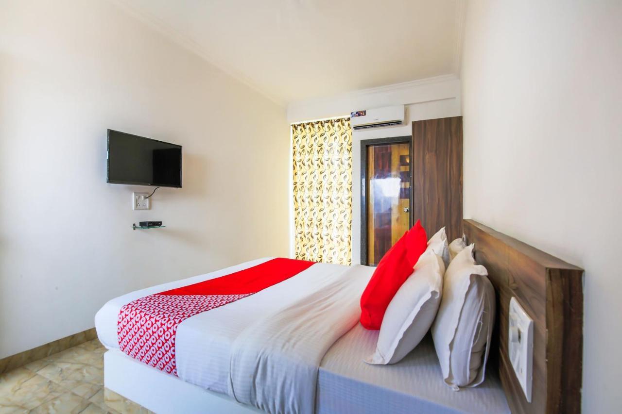 Oyo 24173 La Conceicao Aldeia Morjim Hotel Buitenkant foto