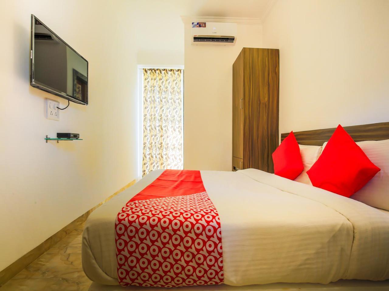 Oyo 24173 La Conceicao Aldeia Morjim Hotel Buitenkant foto